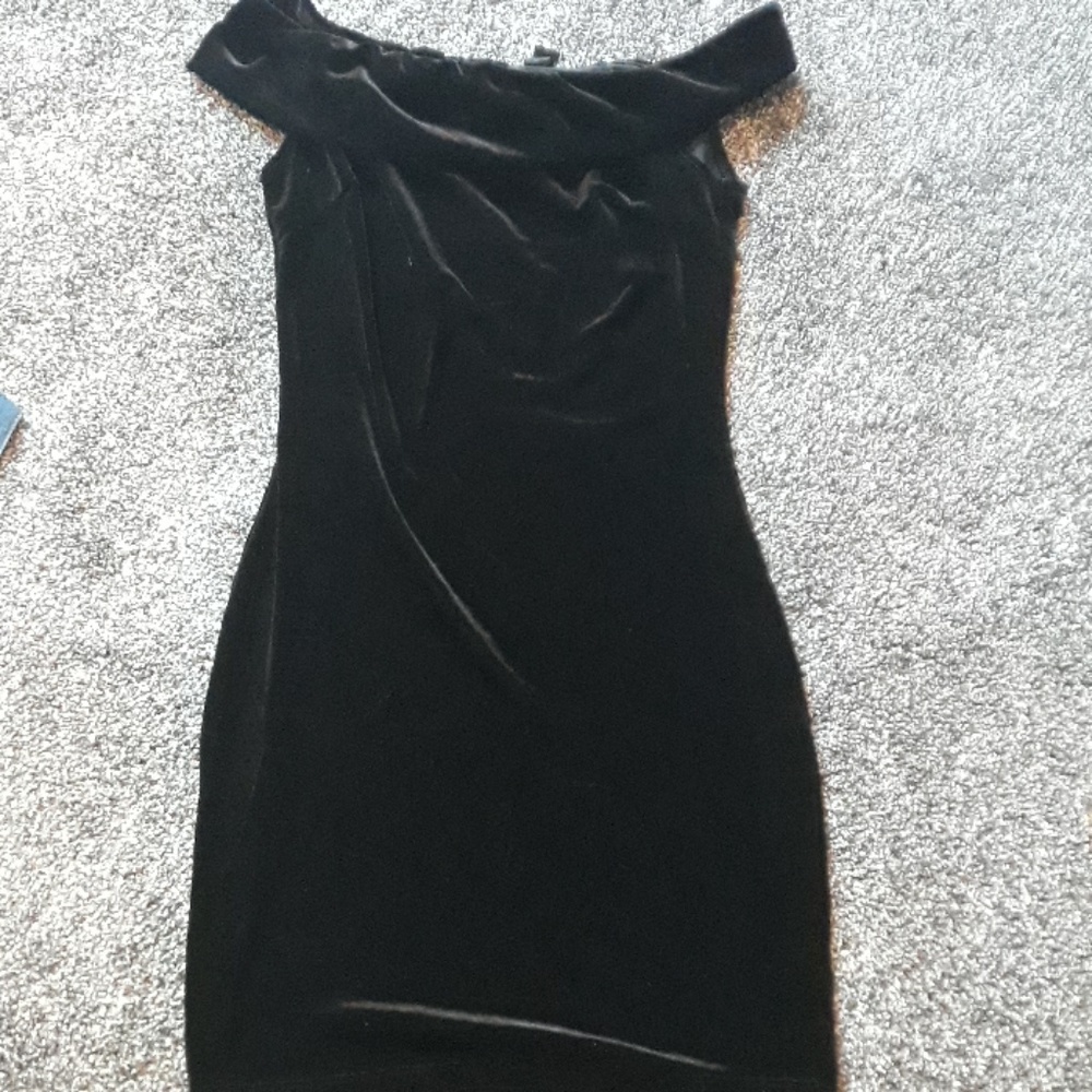 Dress black